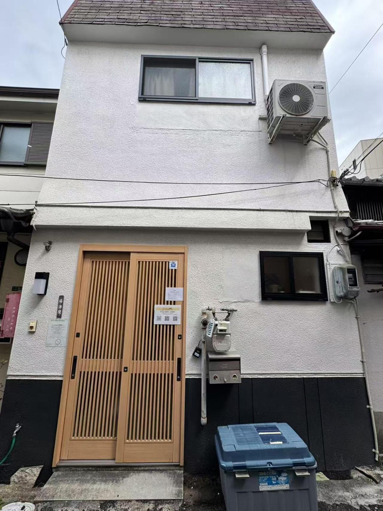 Апартаменти 山house中津 最大10人 中津駅まで徒歩6分 梅田まで電車4分行ける！　 Осака Екстер'єр фото